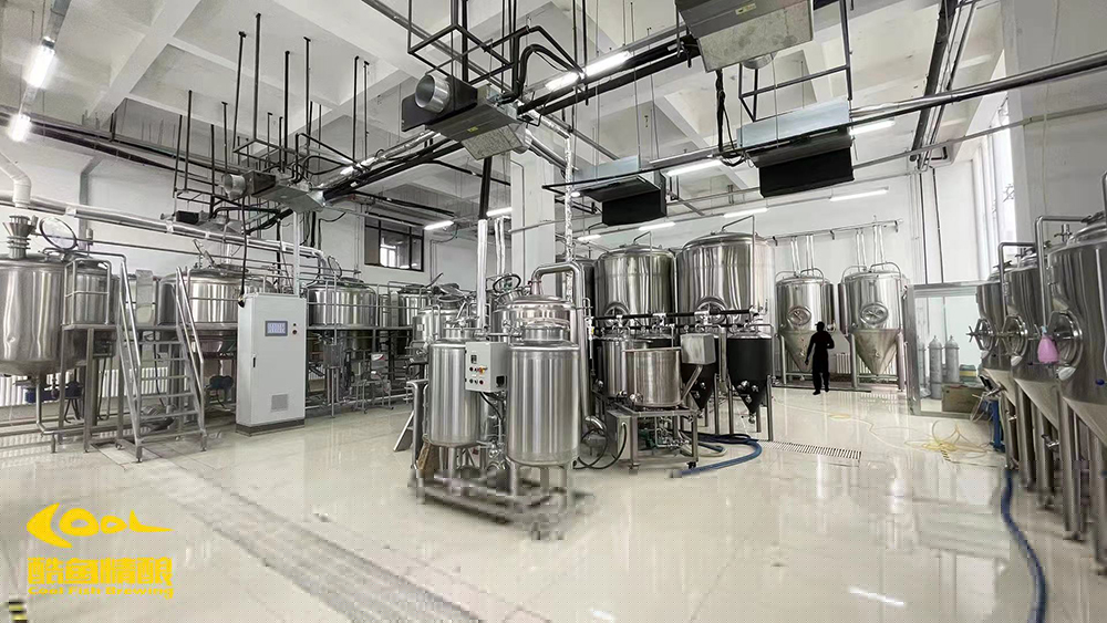 大連酷魚(yú)精釀2000L四器糖化釀造設(shè)備